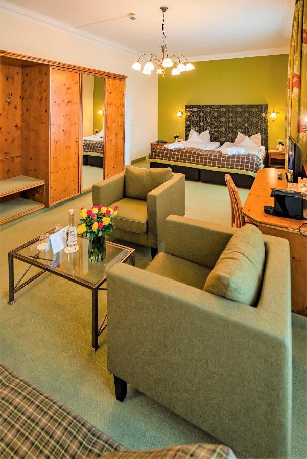 Parkhotel تراونشتاين المظهر الخارجي الصورة
